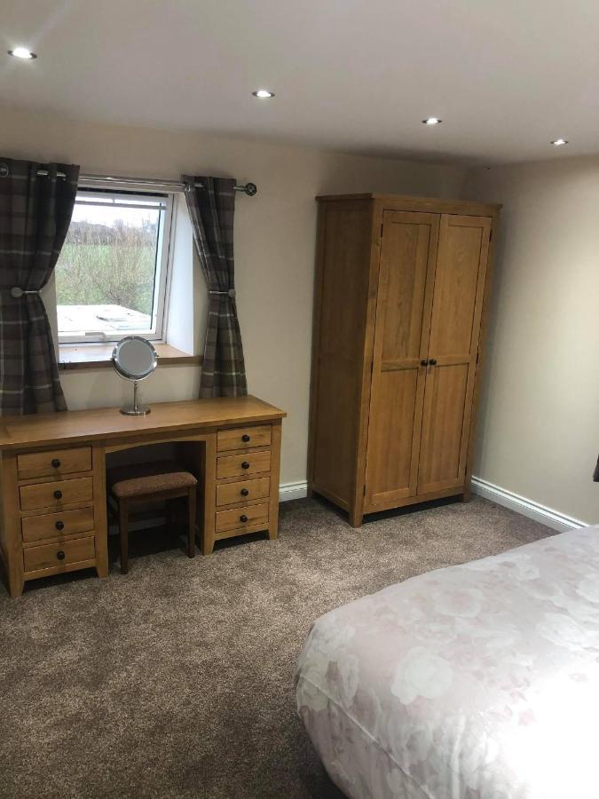 Worship Farm Accommodation Redhill  Extérieur photo