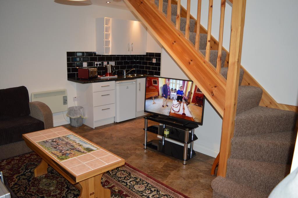 Worship Farm Accommodation Redhill  Extérieur photo